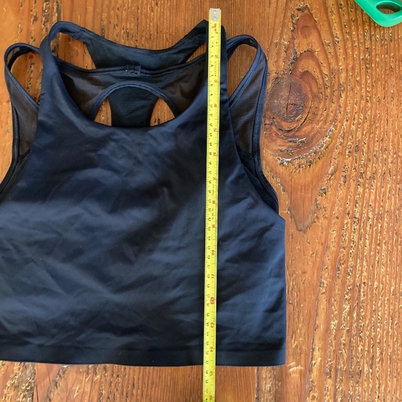 Lululemon Break Free Tank with Mesh Fabric Bra Size 4 in Black Nulux - Picture 9 of 11